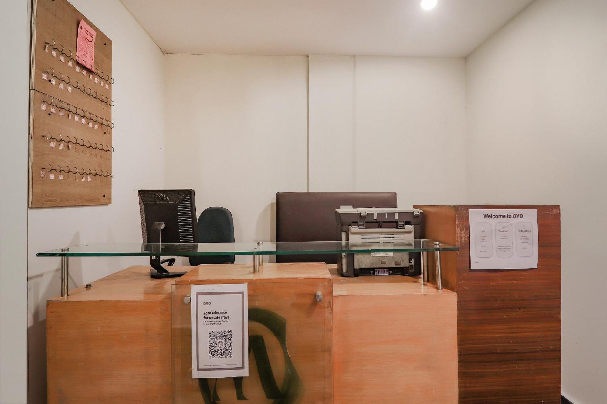 Oyo Adda Rooms Hyderabad Exterior photo